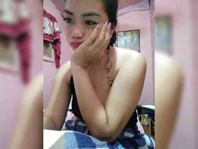 hornylittleprincess69 webcam