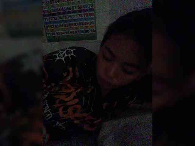 hornylittleprincess69 webcam