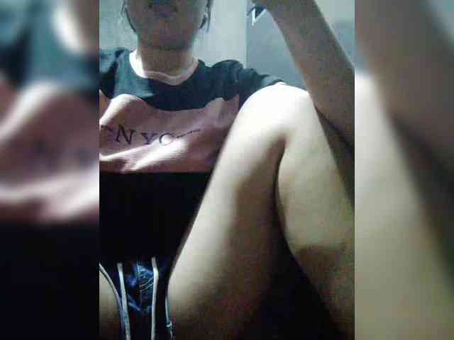 hornylittleprincess69 webcam