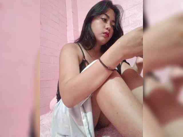 hornylittleprincess69 webcam