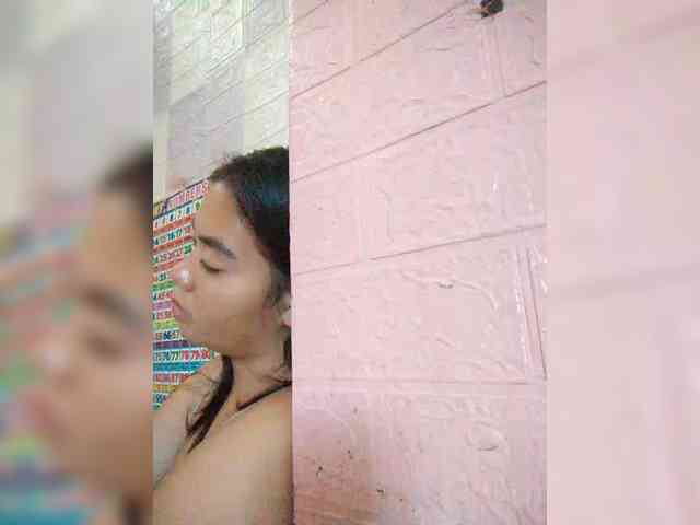 hornylittleprincess69 webcam