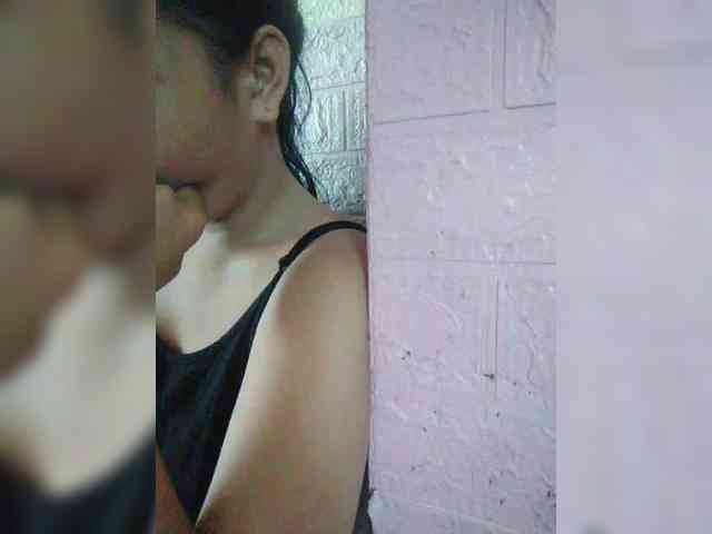 hornylittleprincess69 webcam