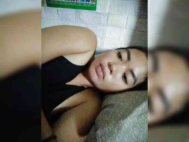 hornylittleprincess69 webcam