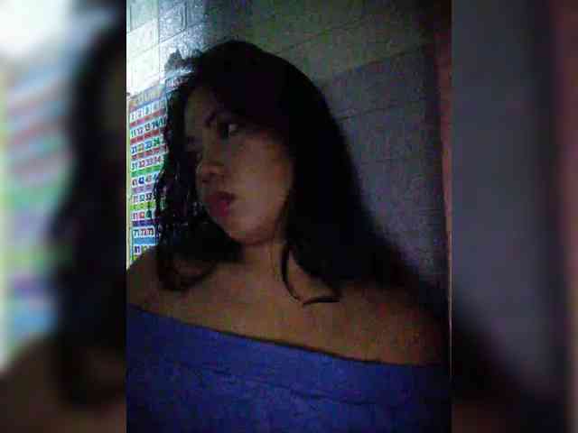 hornylittleprincess69 webcam