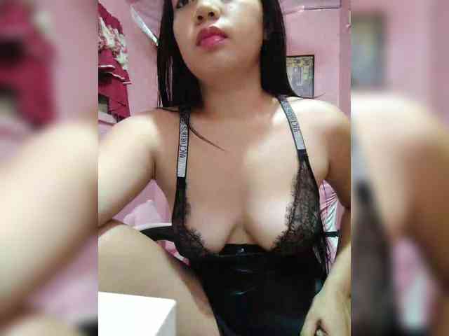 hornylittleprincess69 webcam