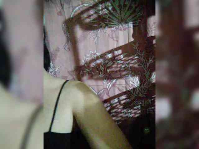 hornylittleprincess69 webcam