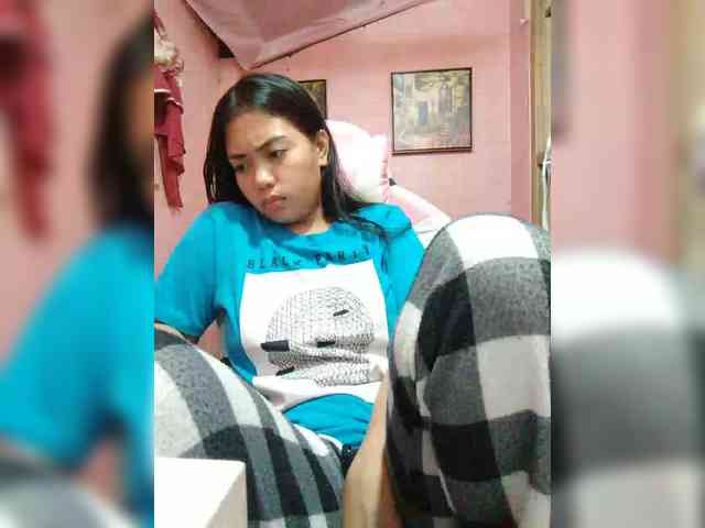 hornylittleprincess69 webcam