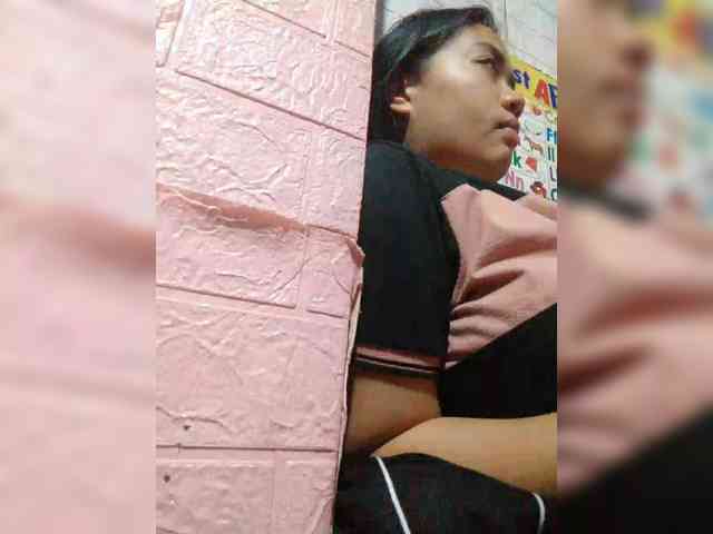 hornylittleprincess69 webcam