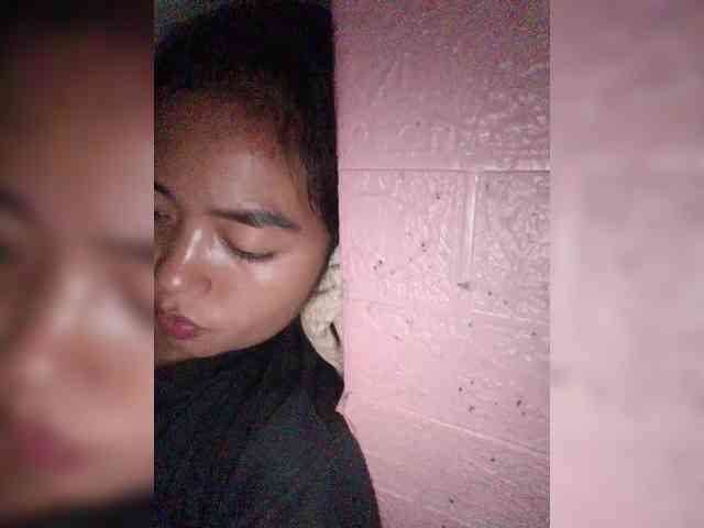 hornylittleprincess69 webcam