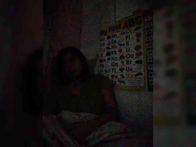 hornylittleprincess69 webcam