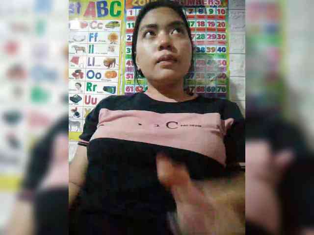 hornylittleprincess69 webcam