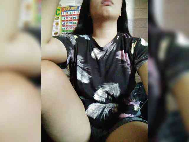 hornylittleprincess69 webcam