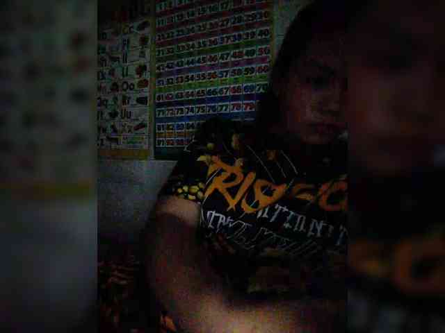 hornylittleprincess69 webcam