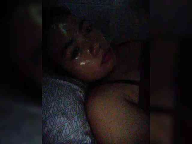 hornylittleprincess69 webcam