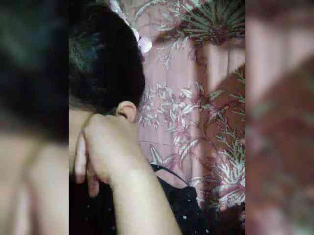 hornylittleprincess69 webcam