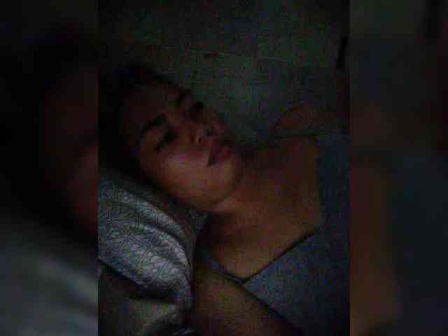 hornylittleprincess69 webcam