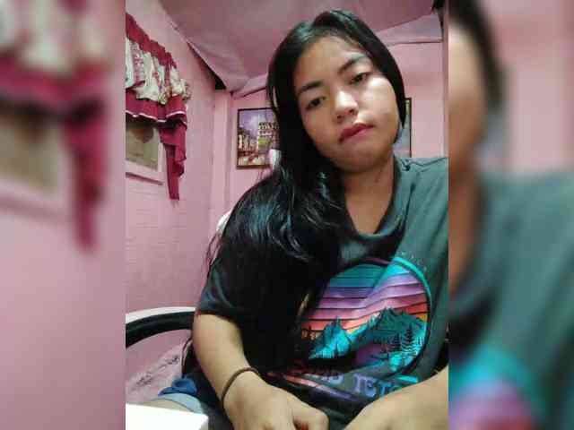 hornylittleprincess69 webcam