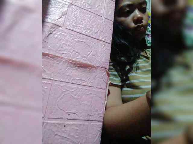 hornylittleprincess69 webcam