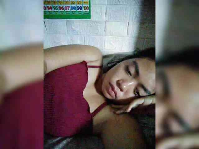 hornylittleprincess69 webcam