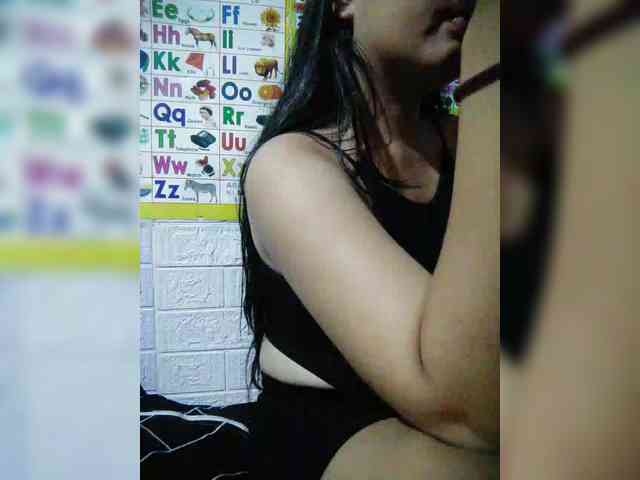 hornylittleprincess69 webcam