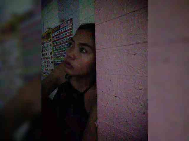 hornylittleprincess69 webcam