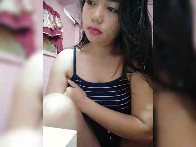 hornylittleprincess69 webcam