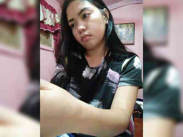 hornylittleprincess69 webcam