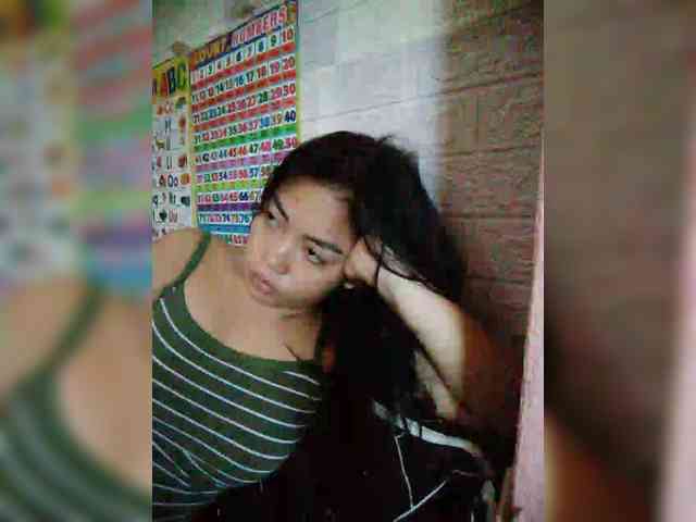 hornylittleprincess69 webcam