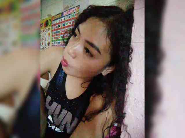 hornylittleprincess69 webcam