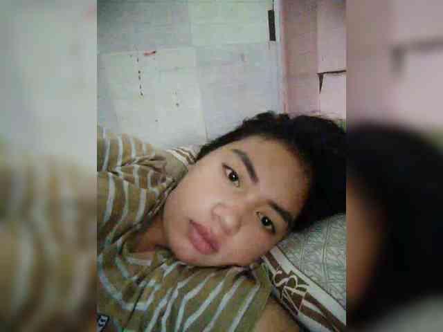 hornylittleprincess69 webcam