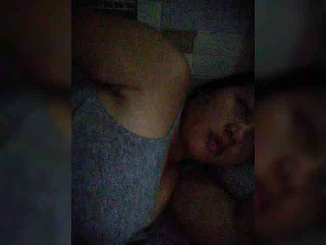 hornylittleprincess69 webcam