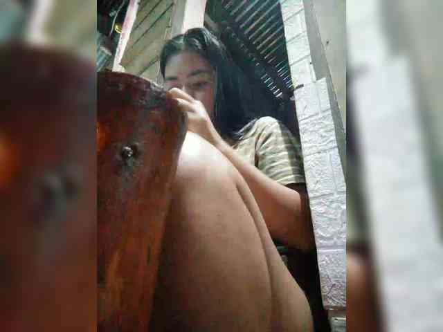 hornylittleprincess69 webcam