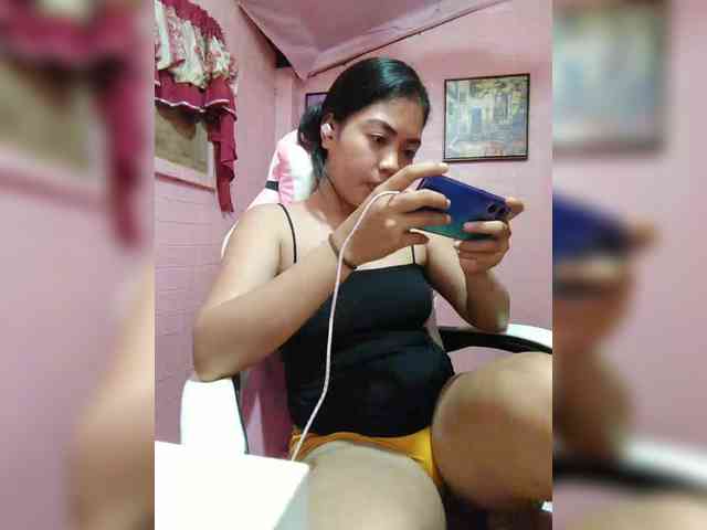 hornylittleprincess69 webcam