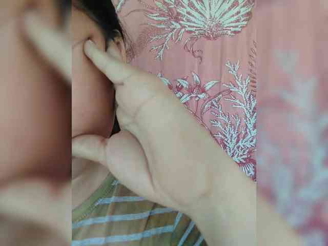 hornylittleprincess69 webcam