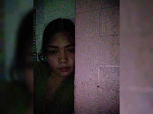 hornylittleprincess69 webcam