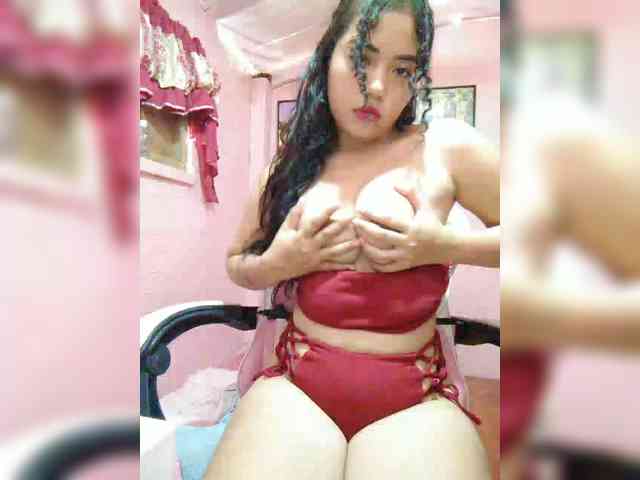 hornylittleprincess69