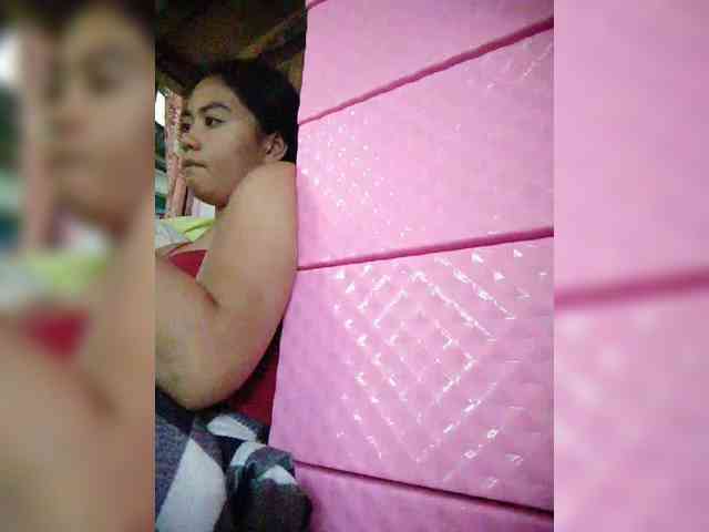 hornylittleprincess69 webcam