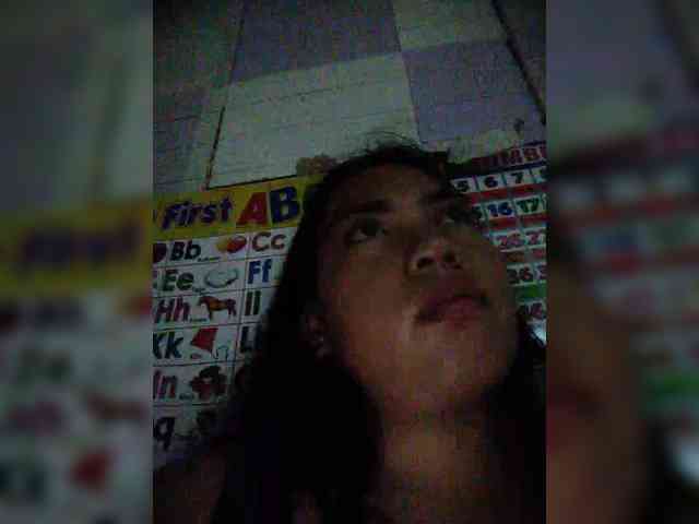 hornylittleprincess69 webcam