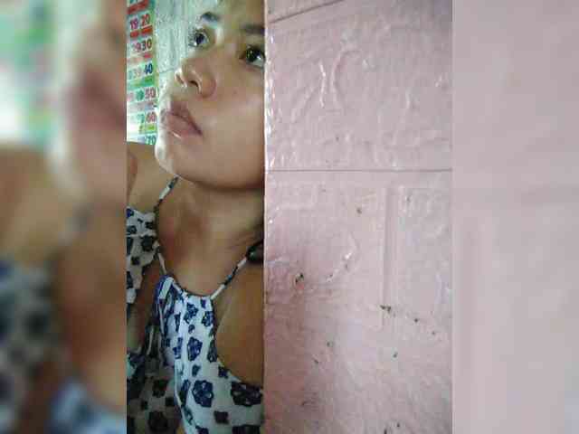 hornylittleprincess69 webcam