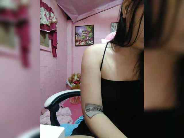 hornylittleprincess69 webcam