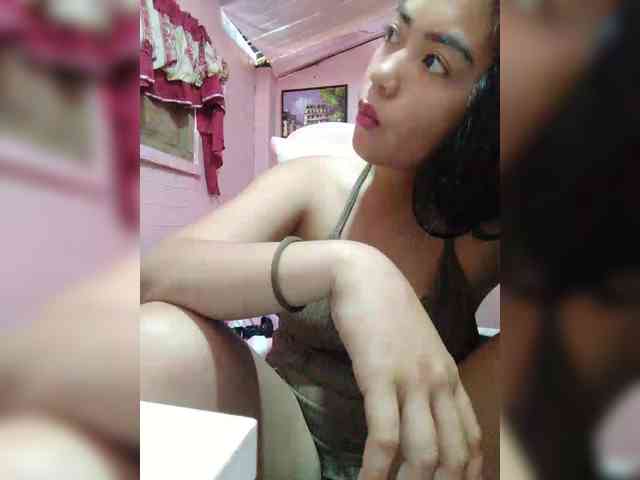 hornylittleprincess69 webcam