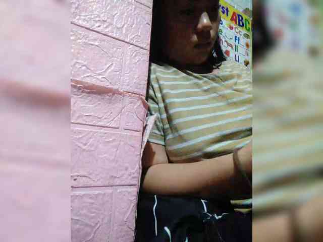 hornylittleprincess69 webcam