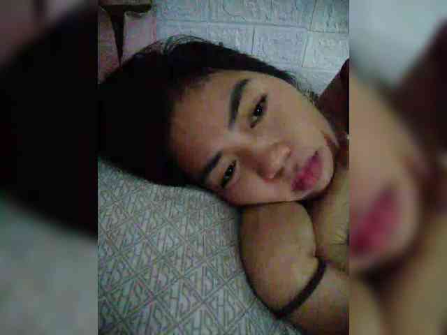 hornylittleprincess69 webcam