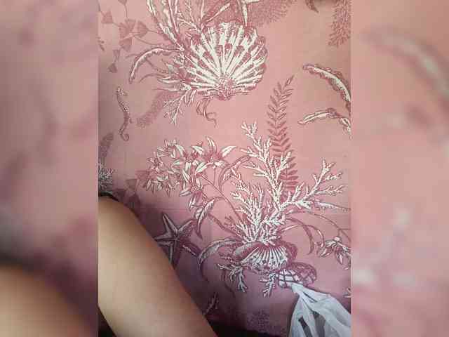 hornylittleprincess69