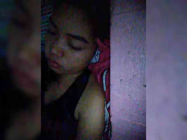 hornylittleprincess69 webcam