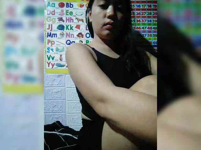 hornylittleprincess69 webcam