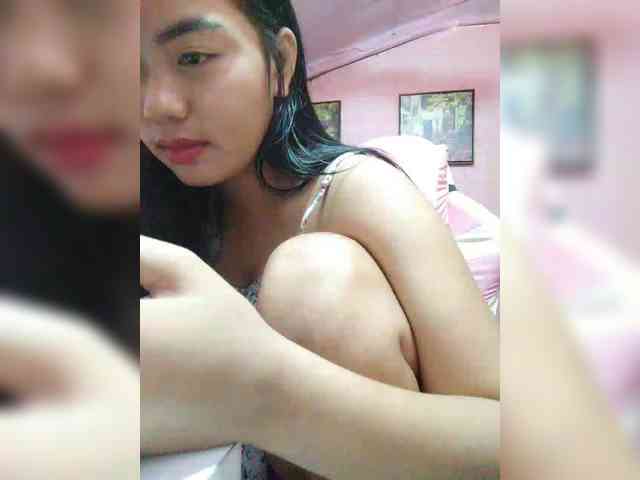 hornylittleprincess69 webcam