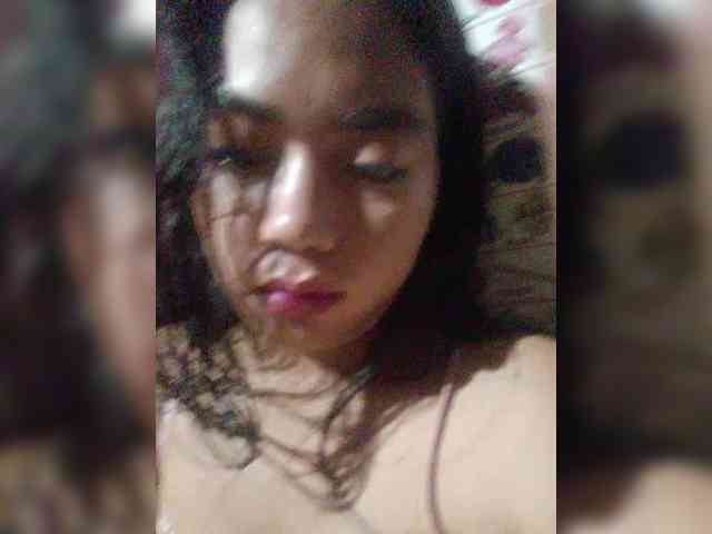 hornylittleprincess69 webcam