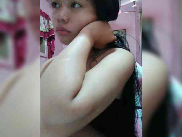 hornylittleprincess69 webcam