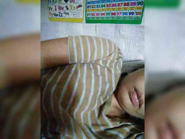 hornylittleprincess69 webcam